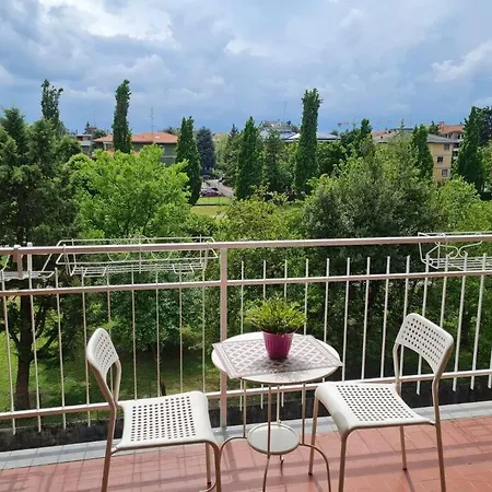 Casa Della Zia Lina Apartment Parma